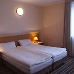 Julian 3* Szczecin