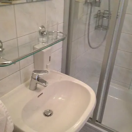 Julian シュチェチン